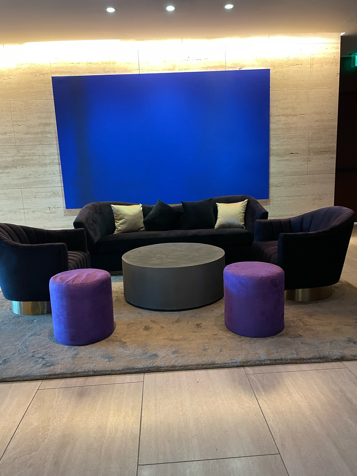 Hulu – Lakers Event furniture rental 1