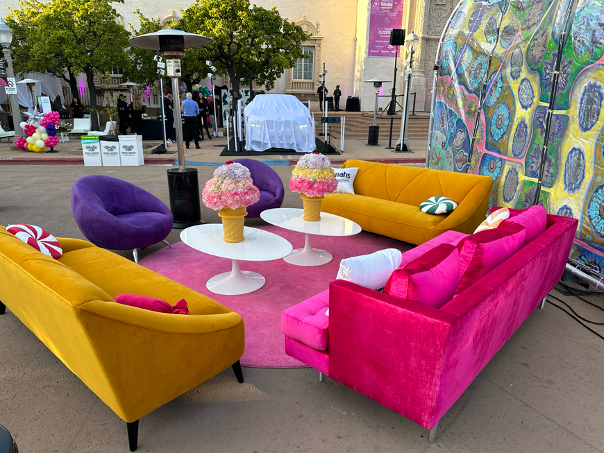 Bloom Bash 2023 – Art Alive furniture rental 1